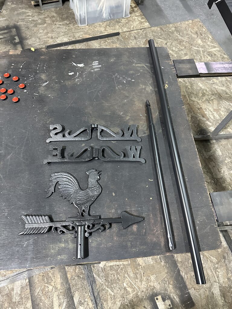 鋳物製の風見鶏加工