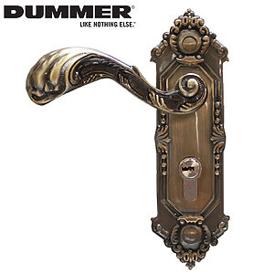 DUMMER（ダマー）ブランドのアンティーク調レバーハンドル錠。真鍮ブロンズ風の重厚な装飾が施された高級感のあるドアノブ・シリンダー錠セット。